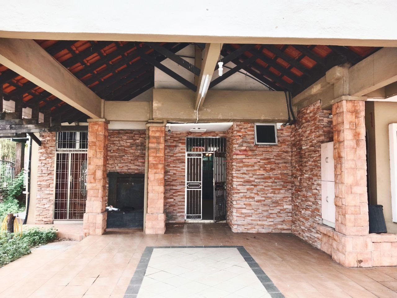 TAMAN PAUH INDAH 📍 | CORNER LOT | BANGLO 2 TINGKAT 2