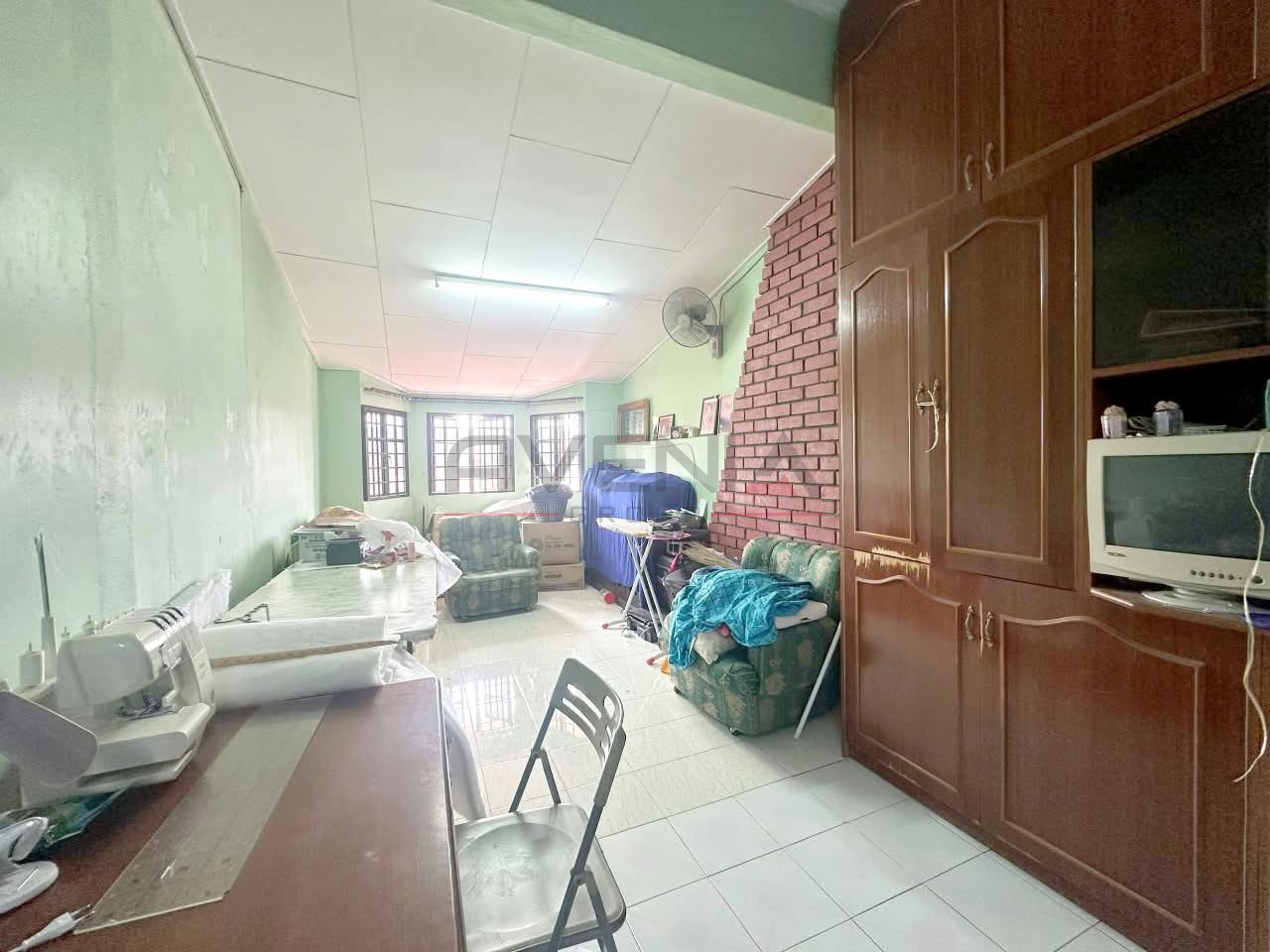 TAMAN RAKYAT 📍 | RENOVATED | SEMI-D 2 TINGKAT 6