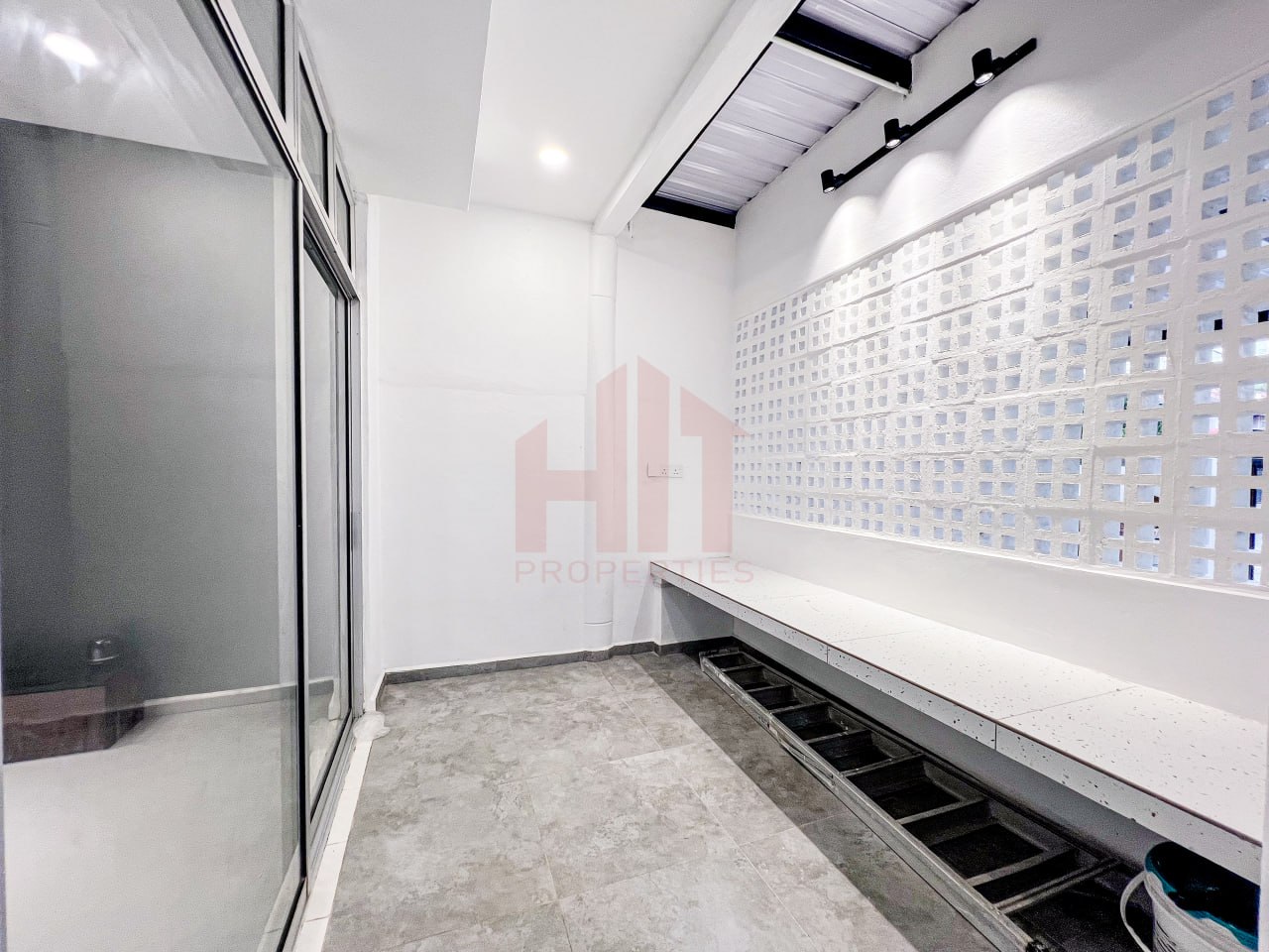 BANDAR AMANJAYA (ZON ANGGERIK) 📍 | RENOVATED | PARTIAL FURNISHED | TERES 2 TINGKAT | CASHBACK RM35,000 | ZERO DEPOSIT | BOOKING 1K 4
