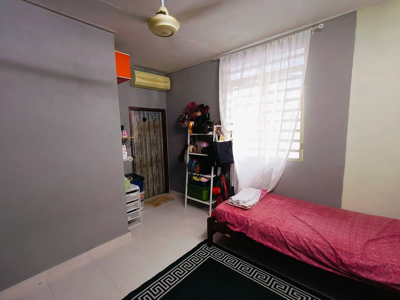 TAMAN RUPAWAN 📍 | RENOVATED | BANGLO | BELOW MARKET VALUE RM70,000 5