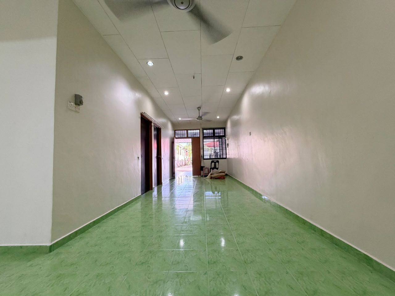 BANDAR SERI ASTANA FASA B 📍 | RENOVATED | TERES SETINGKAT | CASHBACK RM20,000 | ZERO DEPOSIT | BOOKING 1K 5