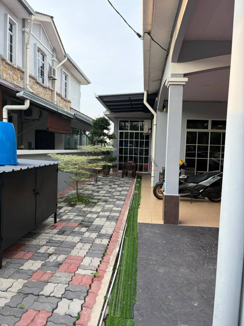 TAMAN RUSA FASA 3 📍 | RENOVATED | SEMI-D 2 TINGKAT | BELOW MARKET VALUE RM2,400 2