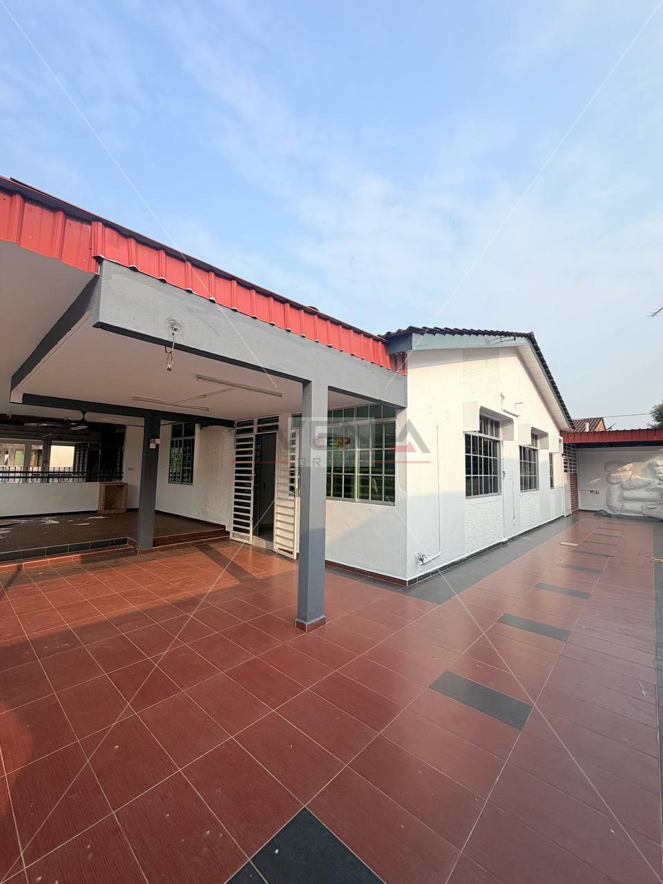TAMAN BEDONG 📍 | RENOVATED | SEMI-D SETINGKAT | CASHBACK RM30,000 | ZERO DEPOSIT | BOOKING 1K 4